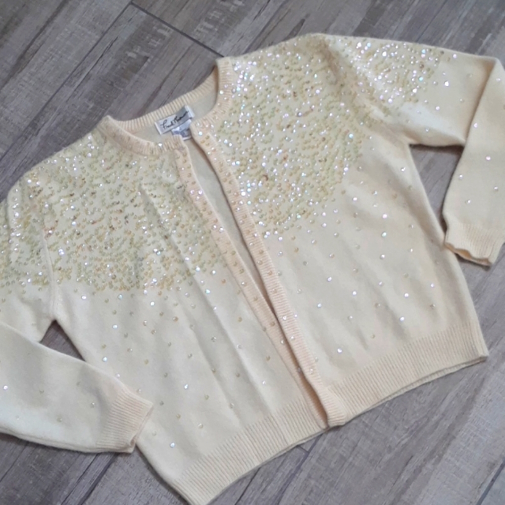 VINTAGE..BRAND NEW!!! FRED THOMAS CARDI